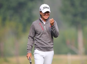 Jin stays ahead in China