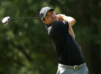 Kisner keeps his nose in front