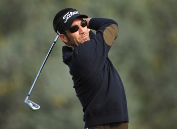 Etchart makes his move