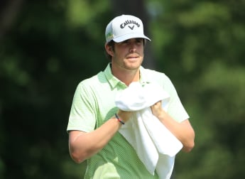 Elvira hits the front on day three