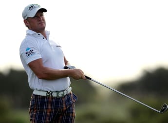 Early effort puts Donaldson in contention