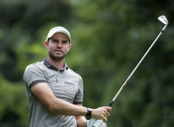 Bernd hammers rivals for Ireland advantage