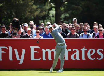 Wonderful Willett surges clear