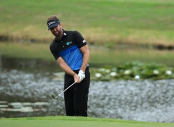Jamieson storms into share of Prague lead