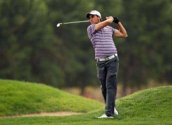 Cabrera-Bello leads in Dubai