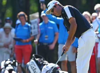 Van Zyl holding on in Turkey