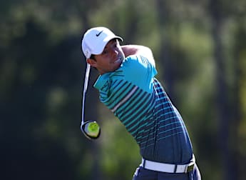 McIlroy boosted by stunning scramble
