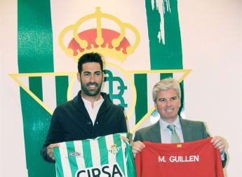 Quiros on the ball in Seville