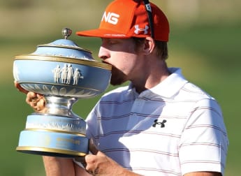 Mahan denies McIlroy in Arizona