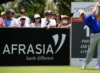 De Jager catches Atwal in Mauritius