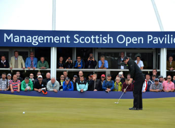 McIlroy keen to capitalise on excellent start