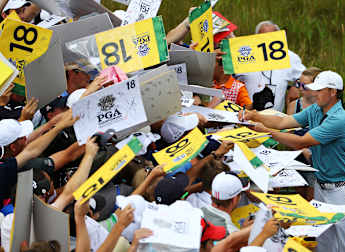 Super Spieth leads home challenge in Wisconsin