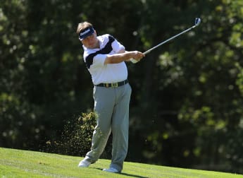 Oldcorn strides clear in France