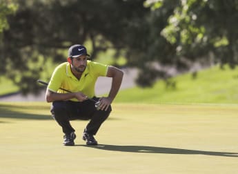 Levy maintains momentum to lead in China