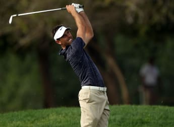 Schwartzel remains in front