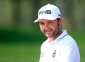 Sullivan surges ahead in Abu Dhabi