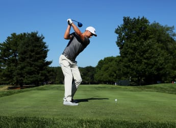 Fisher right in the mix at Baltusrol