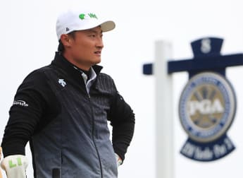 Li keeps his nose in front at US PGA