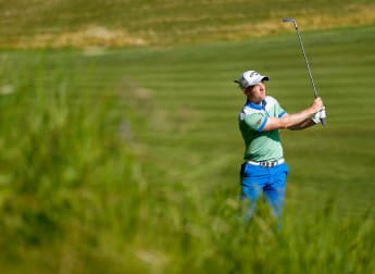 Fast finishing Horsey in command