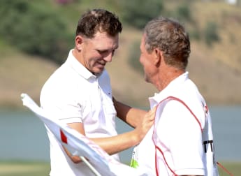 Wallace cracks top 15 with Indian win