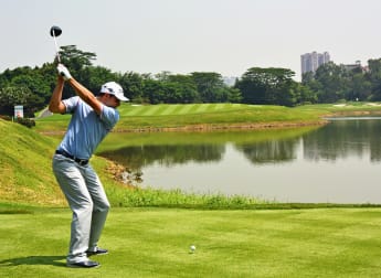 An and Uihlein impress as Huang leads the way