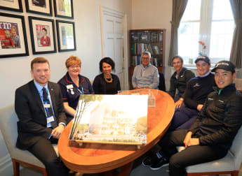 Players humbled by Royal Marsden Hospital visit ahead of GolfSixes