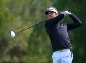 Carlsson edges clear in Almaty