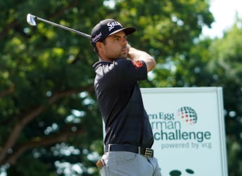 Del Rey produces grandstand finish to lead in Germany