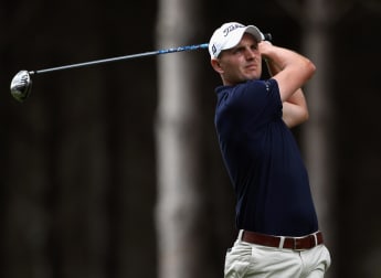 Dinwiddie powers in front