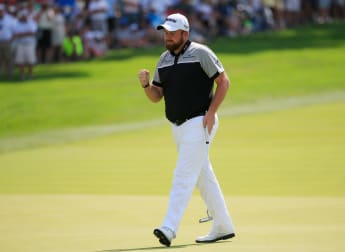 Lowry surges into Race to Dubai top ten 