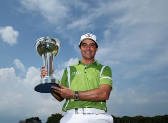 Perfect finish hands Aguilar victory