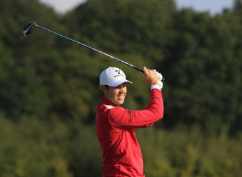 Brown in contention in Luton