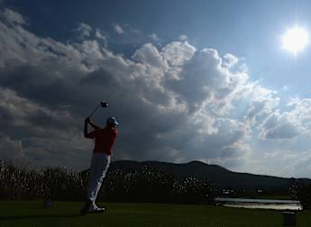 Bjørn and co kick off 2015 season in Sun City