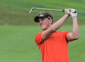 Howard holds lead in Switzerland