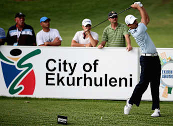 Schwartzel and Crespi ahead in South Africa