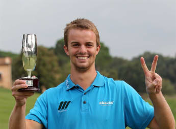 Hartø re-writes the history books in Rome