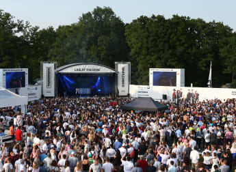 Rudimental rock the Show Stage