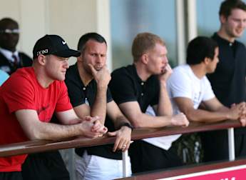Red Devils descend on Doha