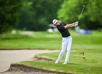 Halvorsen fires eight birdies to take solo lead in Odense