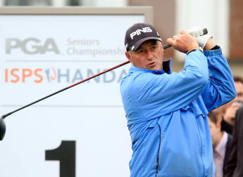 Birdie blitz sees Brand lead in Cheshire