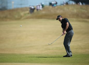 Schwartzel prepared to chance his arm