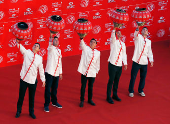 Stars light up Shanghai skyline