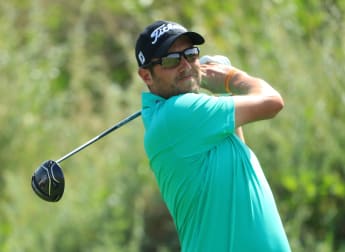 Southgate hits the front in Oman