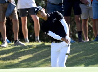 Lee makes major impression after early jitters