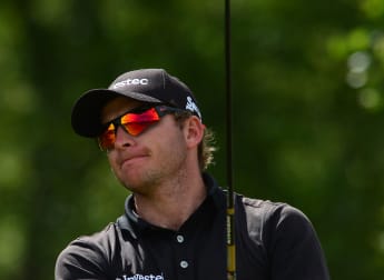 Lean, mean Dean leads the AEGEAN - LIVE SCORING