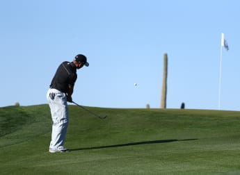 Garcia soars through at Dove Mountain