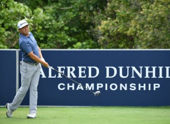 Lipsky leaps into Leopard Creek lead