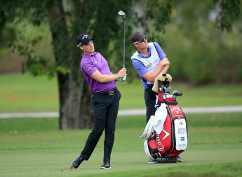 Willett in the mix in Florida