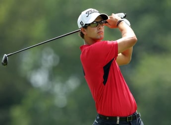 Scott stars at Firestone