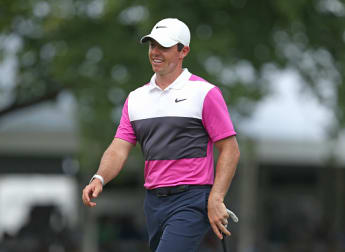 Magnificent McIlroy leads in Memphis